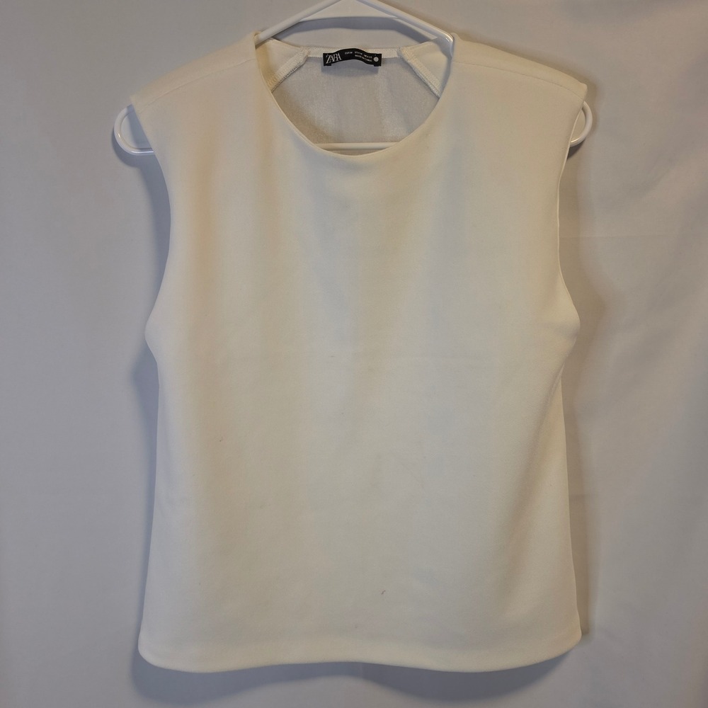 Zara Sleeveless Mesh Back Top Size M Cream Minimalist Chic Shoulder pads layer